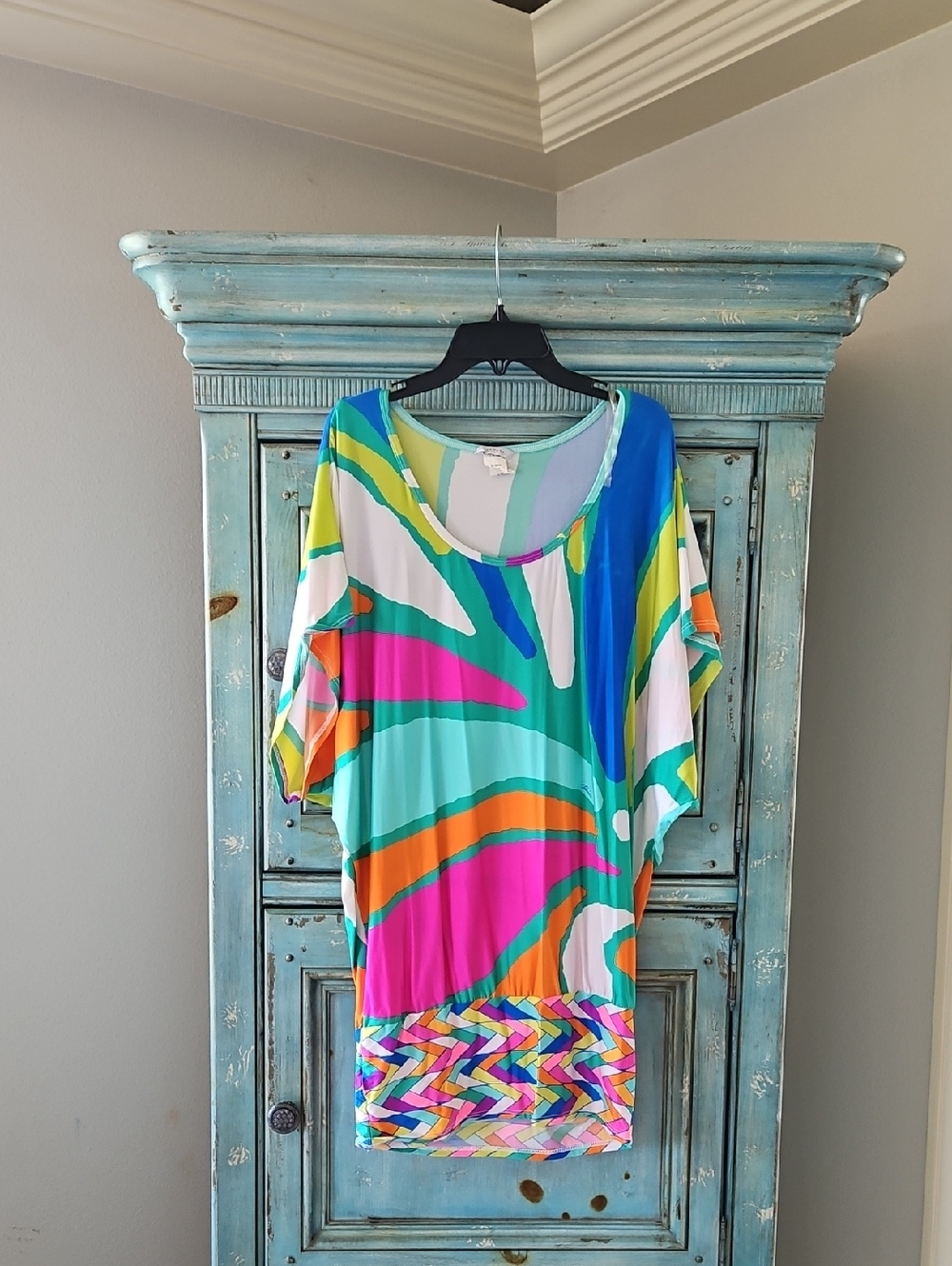 Trina Turk Multi Color Vibrant Swim Cover Could Be Worn As  Tunic Ir Mini Dress